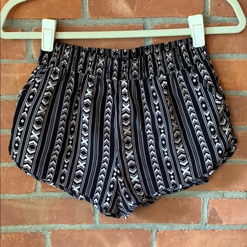Forever 21 Silk Pattern Shorts, Size XS